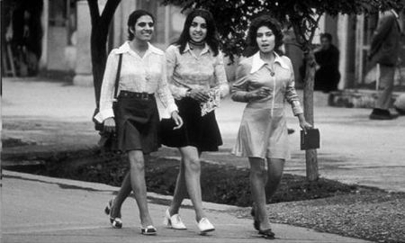 No siempre usaron burka, la vestimenta de las mujeres de Afganistán en los años 70 No siempre usaron burka, la vestimenta de las mujeres de Afganistán en los años 70