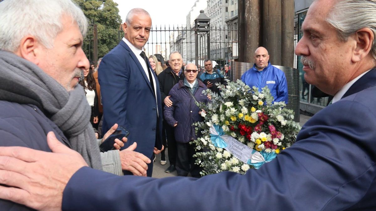 El presidente Alberto Fernández encabezó este jueves un acto en conmemoración del Bombardeo a Plaza de Mayo