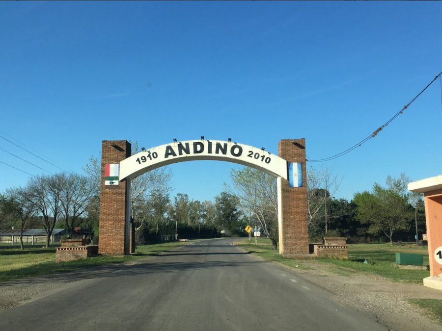 Desde la ECOM de Rosario, entidad que integra Pueblo Andino, estiman que la población solo alcanza los 4.200 habitantes. Desde la ECOM de Rosario, entidad que integra Pueblo Andino, estiman que la población solo alcanza los 4.200 habitantes.