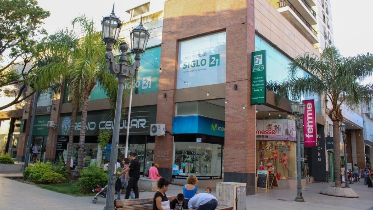 El Centro de Aprendizaje Principal está ubicado en San Martín y Juan de Garay de la ciudad de Santa Fe.