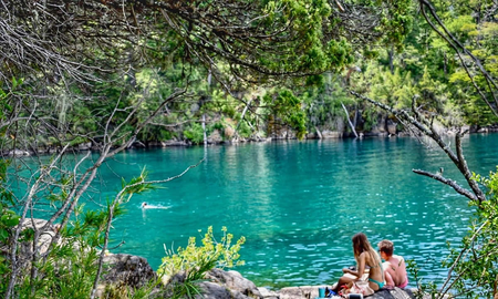 La playa oculta en el país que se compara con el Caribe por su agua turquesa La playa oculta en el país que se compara con el Caribe por su agua turquesa
