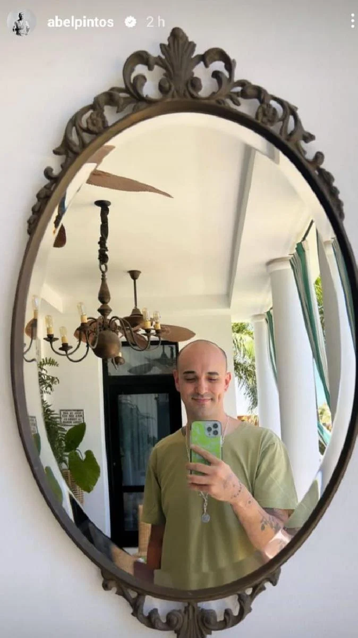 En las últimas horas, Abel Pintos decidió hacerse un cambio de imagen y logró revolucionar a sus seguidores.