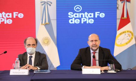 El gobernador firmó un convenio de financiamiento productivo con el Banco Nación. El gobernador firmó un convenio de financiamiento productivo con el Banco Nación.