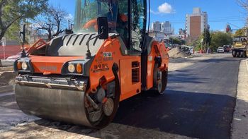 Continúa la repavimentación de Bulevar y Urquiza y hay fecha de habilitación del tránsito