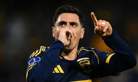 Miguel Merentiel convirtió el único gol del partido y le dio a Boca la victoria por 1-0 frente a OHiggins en la ida de los playoffs de la Copa Sudamericana 2026. Miguel Merentiel convirtió el único gol del partido y le dio a Boca la victoria por 1-0 frente a OHiggins en la ida de los playoffs de la Copa Sudamericana 2026.
