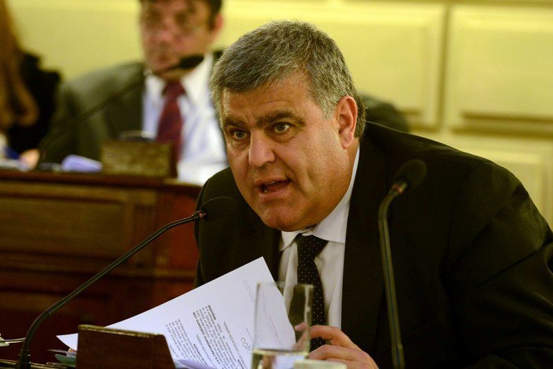 Acuña: “Es un engaño de Corral decir que los usuarios tendrán un 10% de descuento”