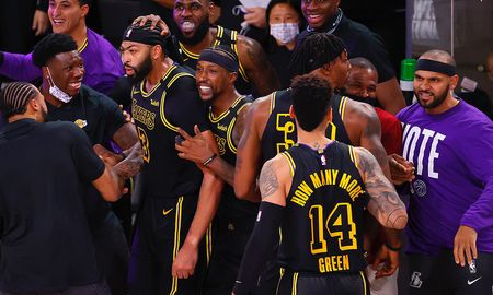 A pesar de las habilitaciones, Los Ángeles Lakers anticiparon que seguirán jugando sin presencia de público en el Stapless Center. A pesar de las habilitaciones, Los Ángeles Lakers anticiparon que seguirán jugando sin presencia de público en el Stapless Center.