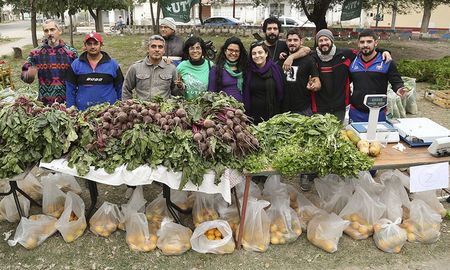 En la Argentina, funcionan más de 10 mil cooperativas que reúnen a más de 18 millones de personas asociadas En la Argentina, funcionan más de 10 mil cooperativas que reúnen a más de 18 millones de personas asociadas