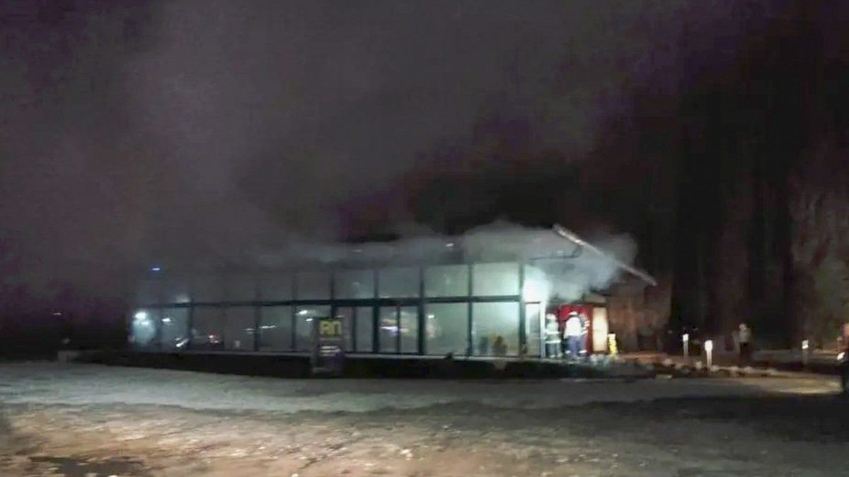 La Gobernadora Arabela Carreras reclamó al Gobierno nacional el envío de fuerzas federales mediante una comunicación con el ministro de Seguridad