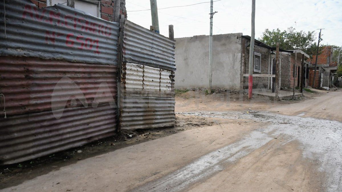 El joven&nbsp;se encontraba en la vía pública cuando fue interceptado y atacado a tiros por agresores que escaparon.