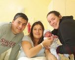 Ismael naci&oacute; por ces&aacute;rea anoche, a las 22.45, con 38 semanas de gestaci&oacute;n, y es el primer caso de gestaci&oacute;n por subrogaci&oacute;n en la provincia de&nbsp;Neuqu&eacute;n