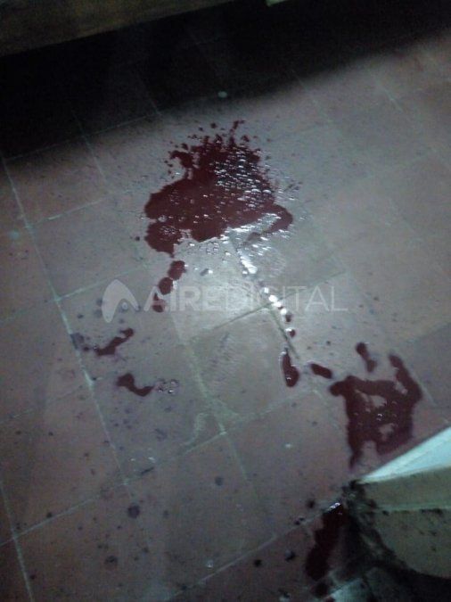 Trece personas quedaron dentro del departamento del barrio Las Flores I