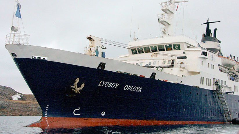 Un ‘barco fantasma’ infestado de ratas caníbales aparece en una playa de California