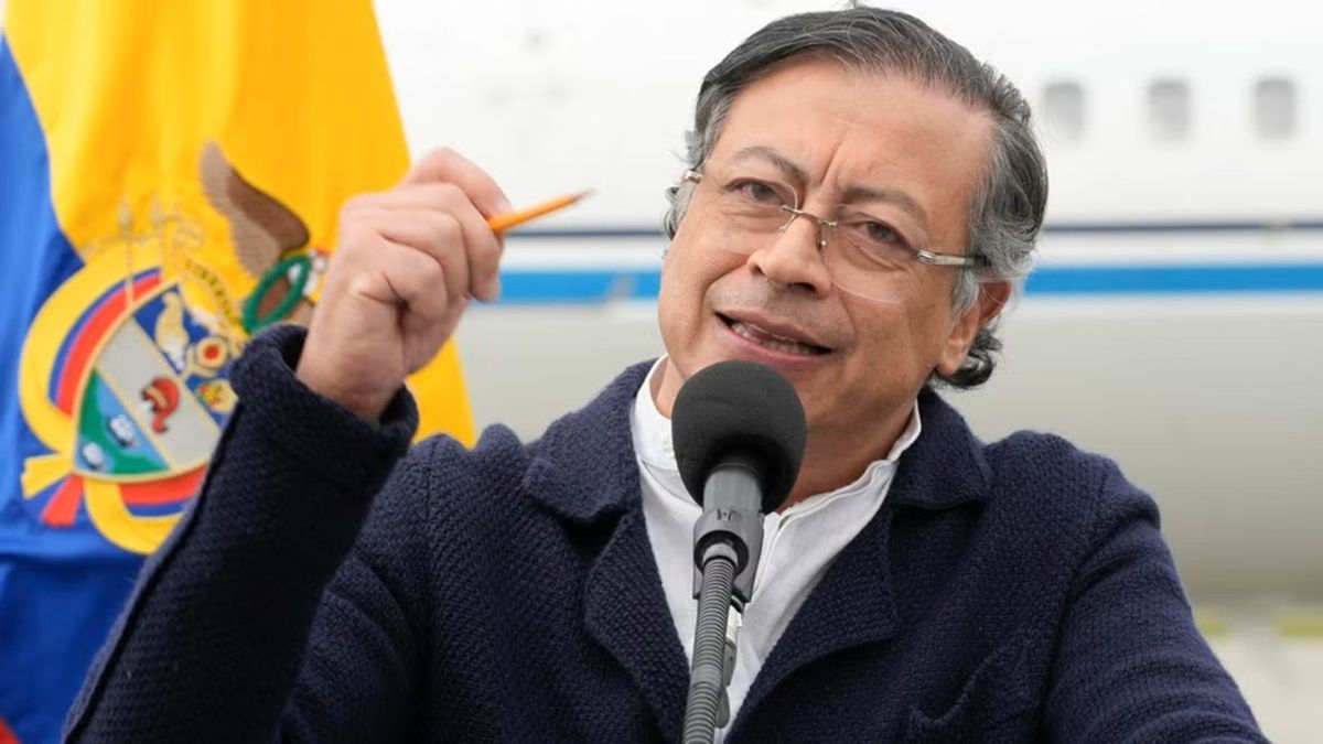 La segunda vuelta en Colombia está prevista para el próximo 21 de junio, cuando se definirá al sucesor de Gustavo Petro. La segunda vuelta en Colombia está prevista para el próximo 21 de junio, cuando se definirá al sucesor de Gustavo Petro.