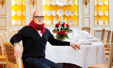 Así es la vida de Rodolfo Vera Calderón de MasterChef: fabulosos viajes y roces con la realeza Así es la vida de Rodolfo Vera Calderón de MasterChef: fabulosos viajes y roces con la realeza