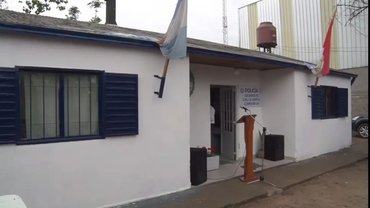 La investigación se inició a partir de una denuncia realizada el viernes por la madre de la joven en la Comisaría 28° de Colastiné Norte.