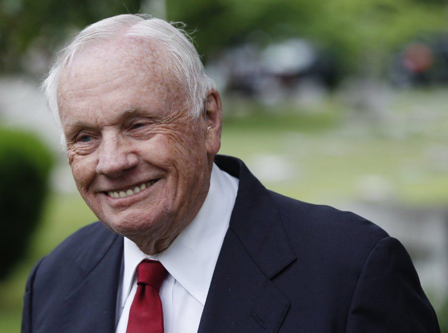 El insospechado motivo por el que a Armstrong no le preocupaba que la gente no creyera en el viaje a la Luna