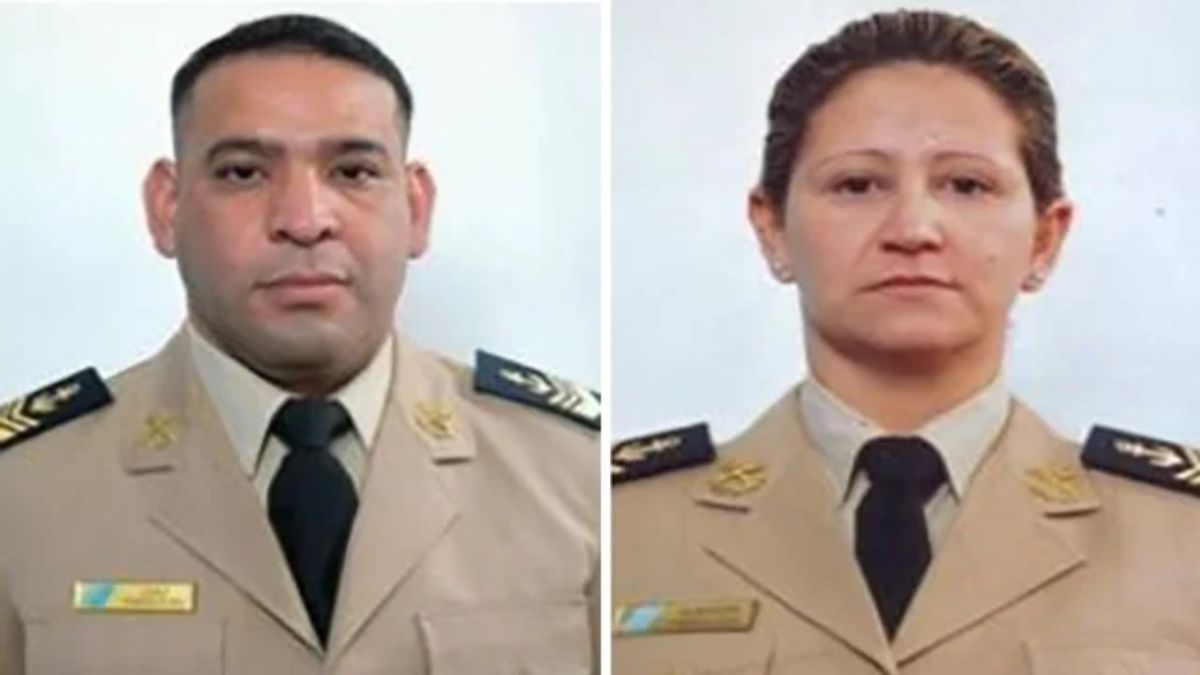 Los peritos de Policía Científica fueron convocados al lugar y allí establecieron que el hombre atacó a balazos a su esposa y luego se quitó la vida de un disparo en la cabeza.