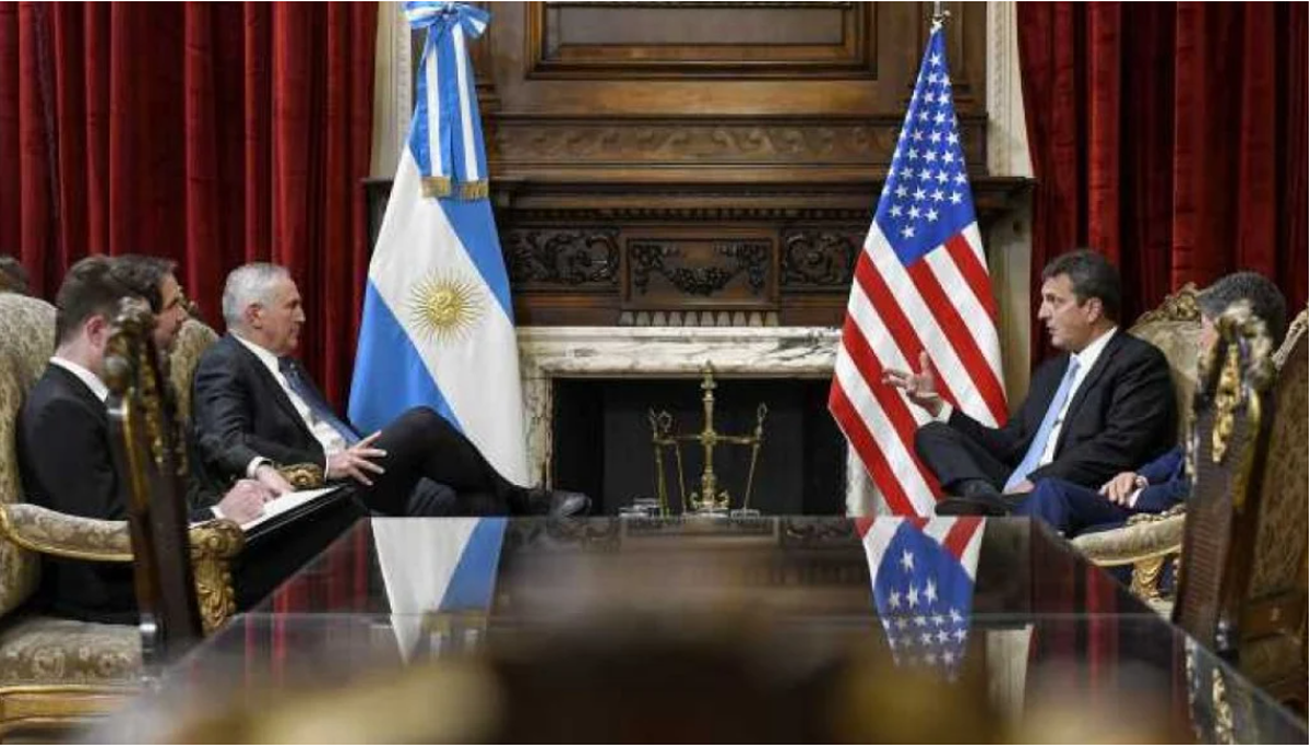 Massa anunció la firma del acuerdo con Estados Unidos para intercambio de información fiscal.