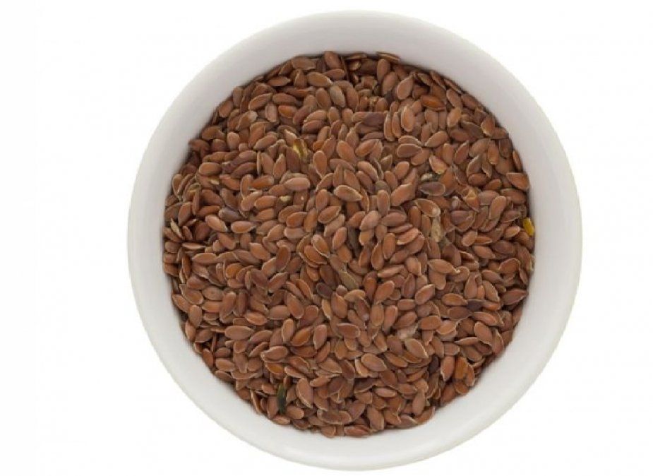 Truco fácil para hacer un gel de linaza y evitar el frizz en el cabello