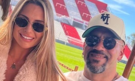 La interna entre la AFA, Chiqui Tapia y la Brujita Verón sigue firme y ahora se sumó la esposa del presidente de Estudiantes con un duro posteo. La interna entre la AFA, Chiqui Tapia y la Brujita Verón sigue firme y ahora se sumó la esposa del presidente de Estudiantes con un duro posteo.