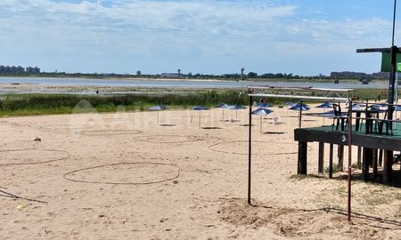 Presentan la temporada de verano en la ciudad de Santa Fe en medio de la pandemia del coronavirus. Presentan la temporada de verano en la ciudad de Santa Fe en medio de la pandemia del coronavirus.