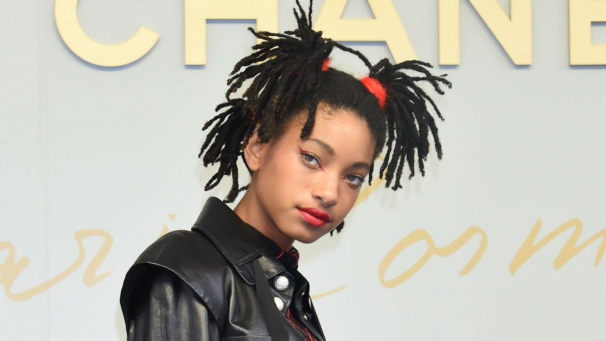 Willow Smith cambia rotundamente su apariencia para un experimento social
