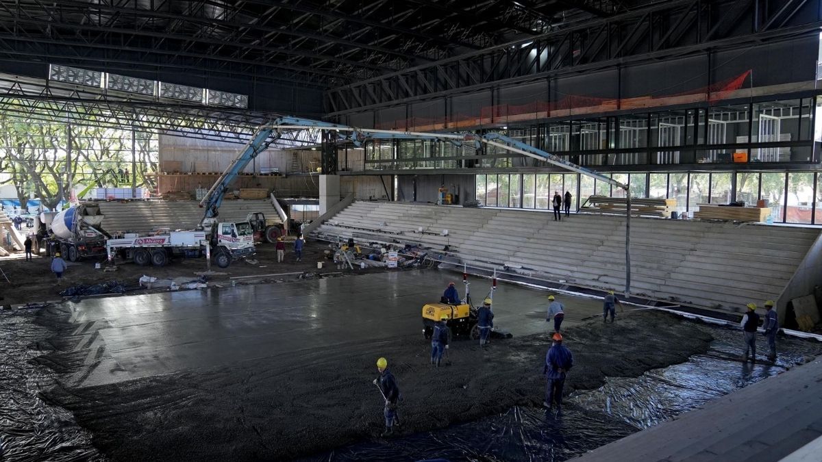 Dos de las principales obras de infraestructura deportiva que se ejecutan en Rosario. Dos de las principales obras de infraestructura deportiva que se ejecutan en Rosario.