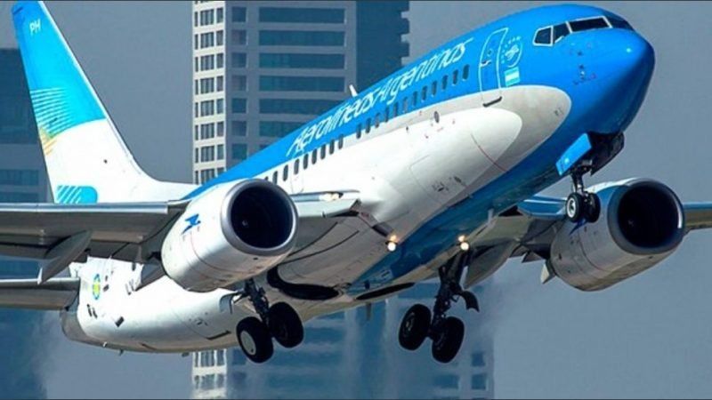 Aerolíneas Argentinas: prevén un fuerte recorte de subsidios
