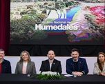 El ministro Enrique Estévez inauguró la sexta edición del Foro Nacional de Humedales en la provincia de Santa Fe. El ministro Enrique Estévez inauguró la sexta edición del Foro Nacional de Humedales en la provincia de Santa Fe.