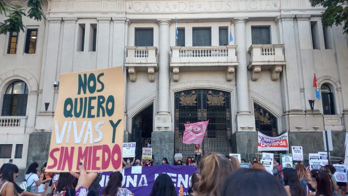 La audiencia de procedimiento abreviado se desarrolló en los tribunales de Santa Fe | Imagen ilustrativa