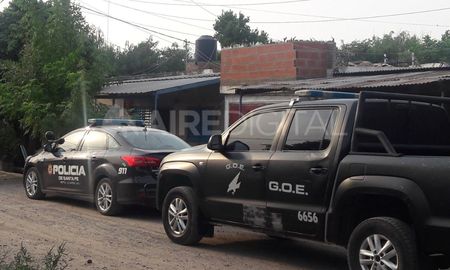 El personal de la Cria. 6ta contó con el apoyo del GOE para proceder a la detención del hombre denunciado El personal de la Cria. 6ta contó con el apoyo del GOE para proceder a la detención del hombre denunciado