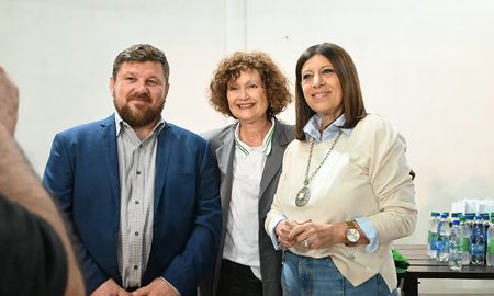 En Castellanos, García se reunió con el intendente de Sunchales, Pablo Pinotti, y su gabinete. En Castellanos, García se reunió con el intendente de Sunchales, Pablo Pinotti, y su gabinete.