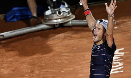 El Peque intentará cortar su racha adversa ante Djokovic en la final del Masters 100 de Roma. El Peque intentará cortar su racha adversa ante Djokovic en la final del Masters 100 de Roma.