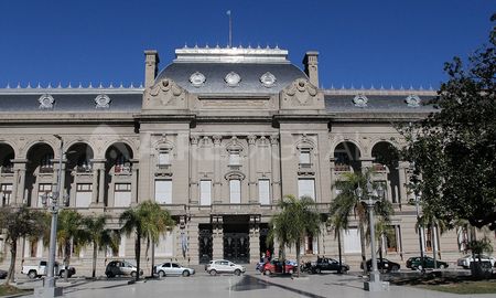 Aire de Santa Fe | casa gris - maiquel torcatt.jpg