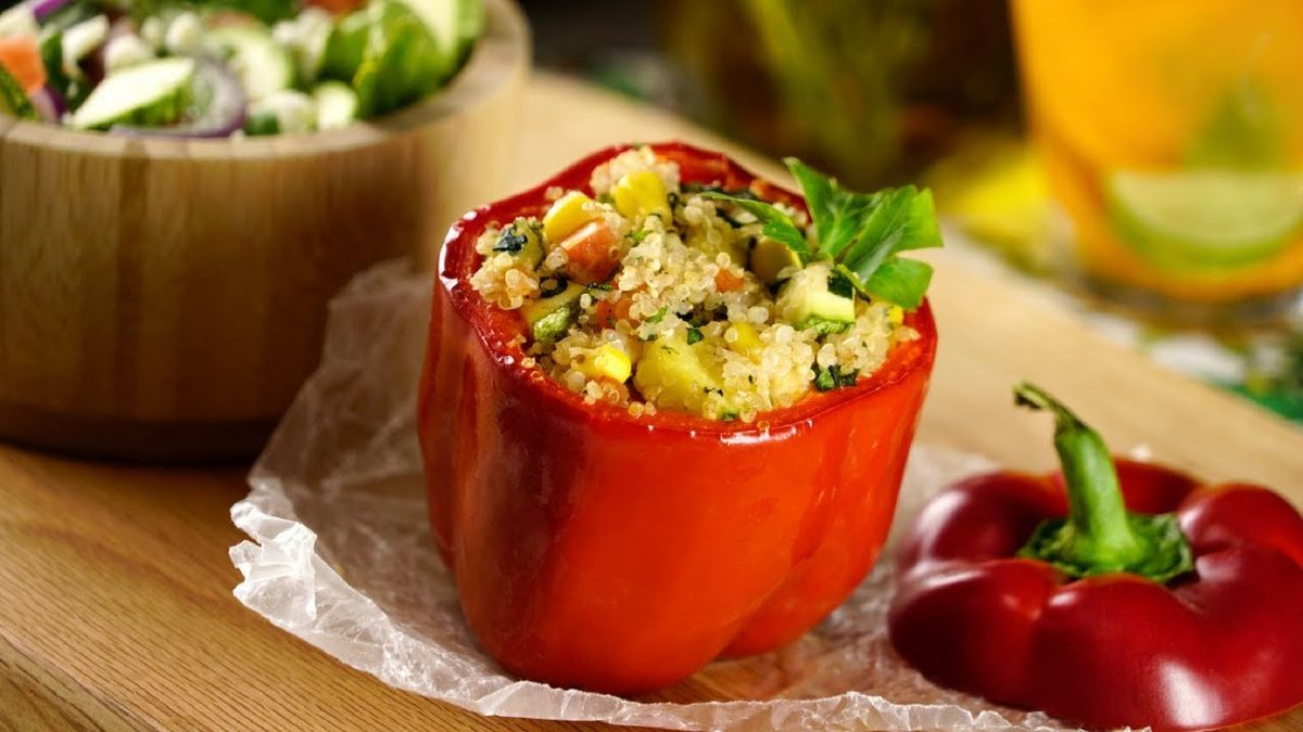 Los pimientos rojos son una excelente fuente de vitamina A. Los pimientos rojos son una excelente fuente de vitamina A.