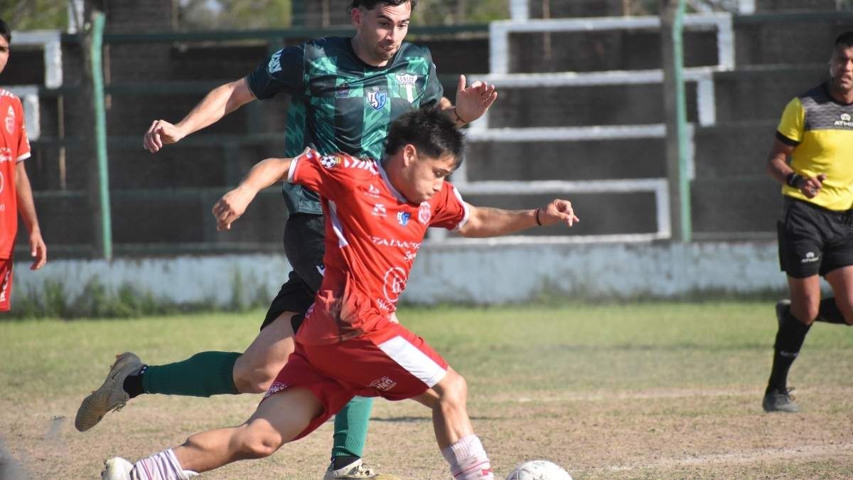 San Cristóbal venció a Floresta en uno de los destacados de la fecha 4. Foto: Mauro González.