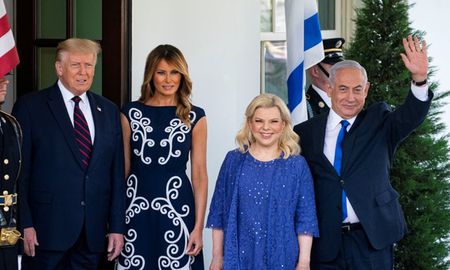 Trump y Netanyahu junto a las primeras damas en la recepción de la Casa Blanca. Trump y Netanyahu junto a las primeras damas en la recepción de la Casa Blanca.