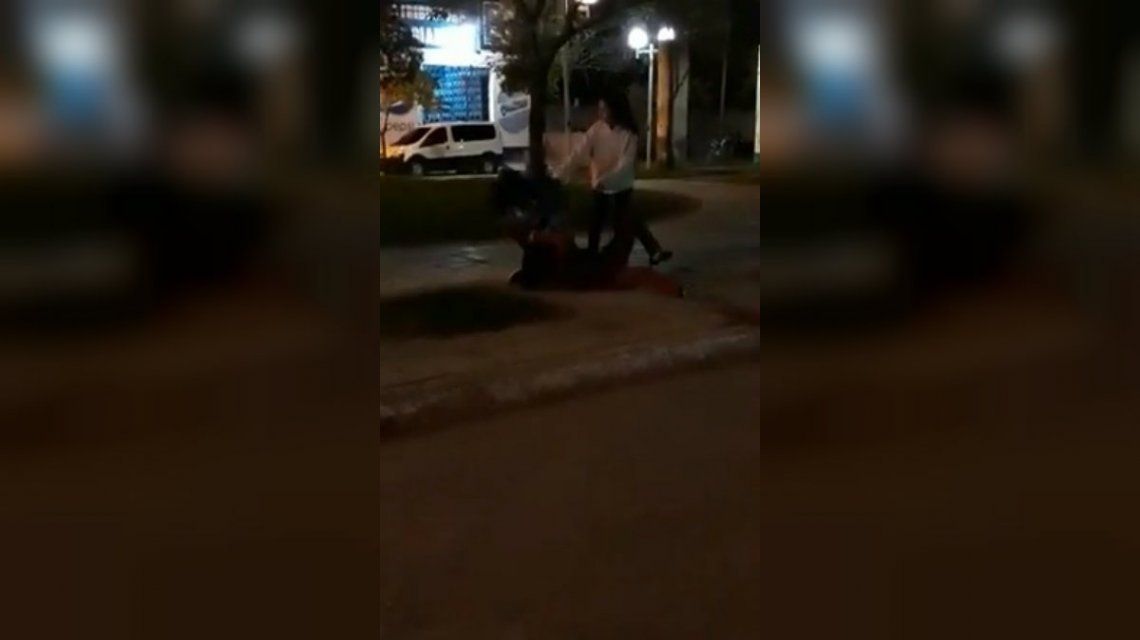 chicas pelea.jpg