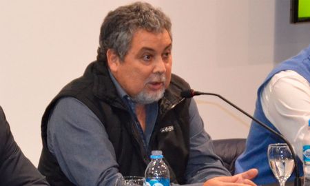 Pedro Fernández conduce el Sindicato de Luz y Fuerza Santa Fe. Pedro Fernández conduce el Sindicato de Luz y Fuerza Santa Fe.