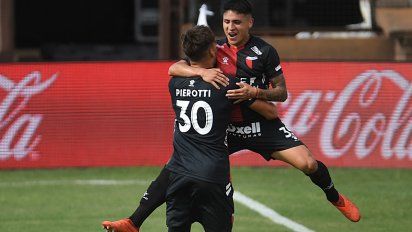 Copa de la Liga: Colón venció 3-1 a Platense con una gran actuación de Wilson Morelo
