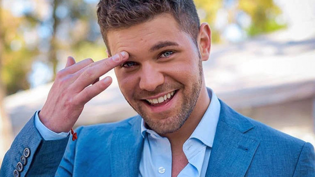 El jurado de Canta Conmigo Ahora repudió a Locho Loccisano .