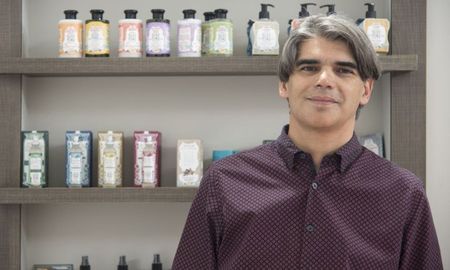 Cosméticanatural: la empresa argenitna que llegó a Taiwan, Estonia, Rusia y Dubai. Cosméticanatural: la empresa argenitna que llegó a Taiwan, Estonia, Rusia y Dubai.