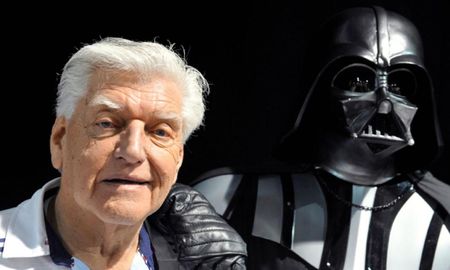 Falleció el actor que interpretó a Darth Vader en la trilogía original. Falleció el actor que interpretó a Darth Vader en la trilogía original.