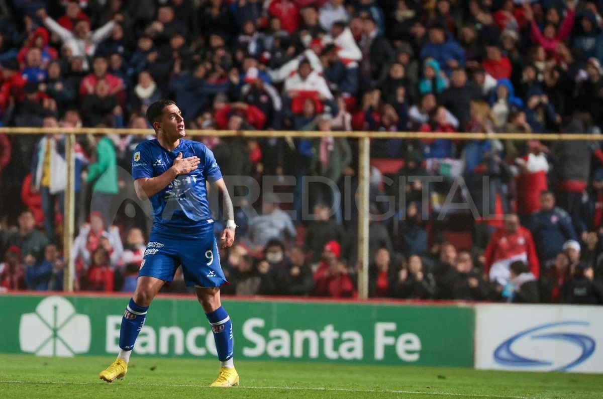 Unión: Kily González explicó por qué llegó el Toro Morales