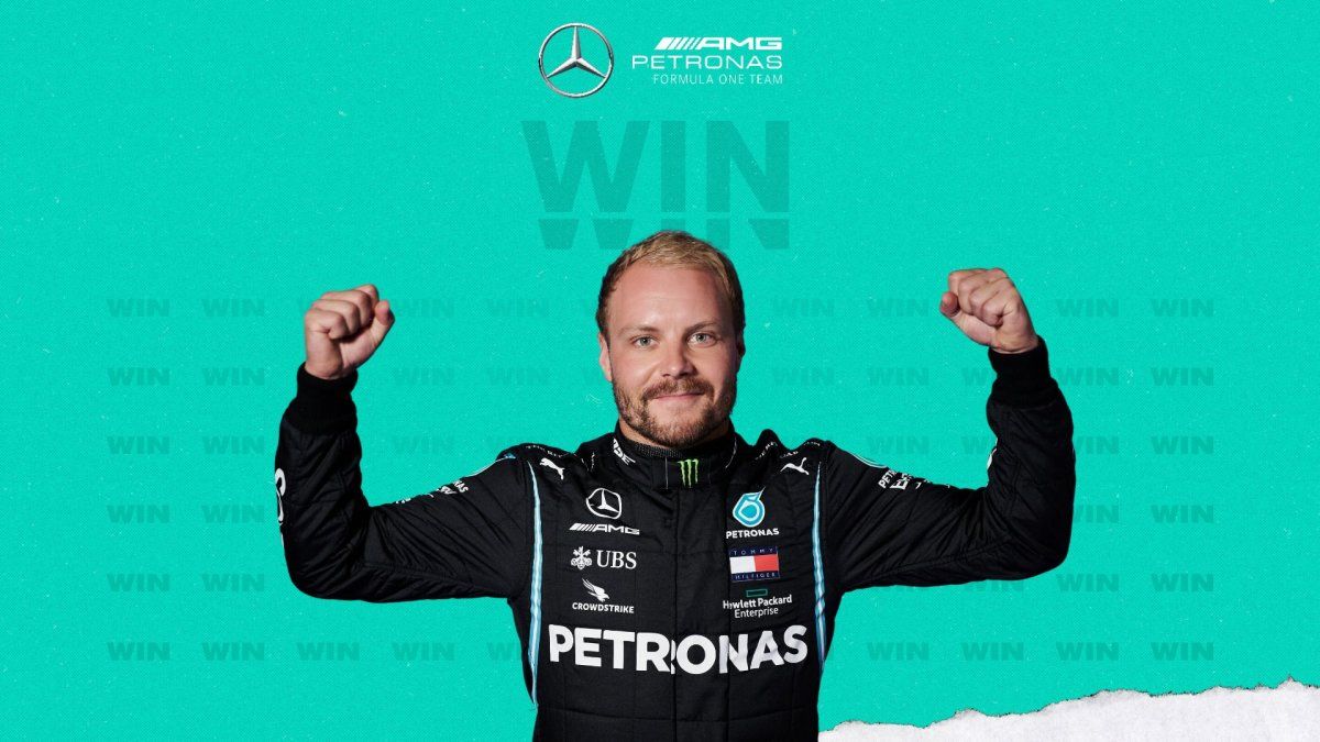 Por una penalización a Lewis Hamilton