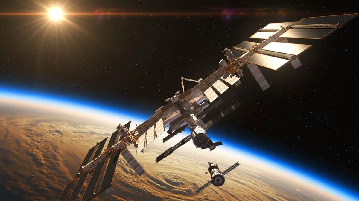 La nave es un laboratorio espacial de colaboración internacional. Está habitada permanentemente.