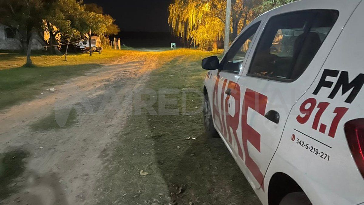 Los ocupantes del vehículo no sufrieron heridas, hecho que fue constatado por el servicio de emergencias que se hizo presente en el lugar.