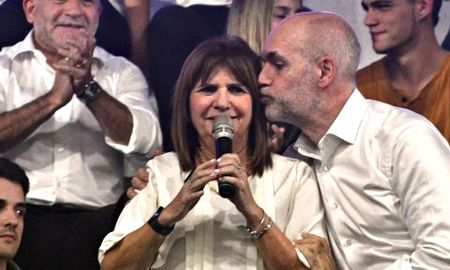 Bullrich brindó detalles del búnker de campaña que compartirá junto a su principal competidor en la interna del espacio Horacio Rodríguez Larreta el próximo domingo. Bullrich brindó detalles del búnker de campaña que compartirá junto a su principal competidor en la interna del espacio Horacio Rodríguez Larreta el próximo domingo.
