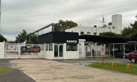 Se realizó una nueva audiencia en el Ministerio de Trabajo por el cierre del área de producción en la planta de Santo Tomé. Se realizó una nueva audiencia en el Ministerio de Trabajo por el cierre del área de producción en la planta de Santo Tomé.